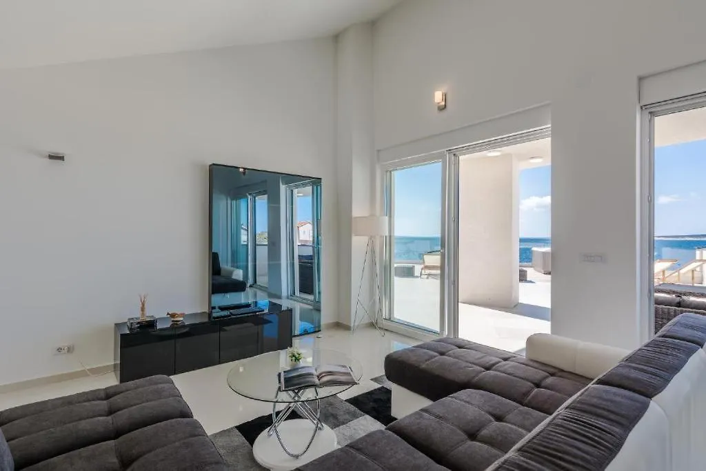 Luxury Mandre Penthouse Apartment
