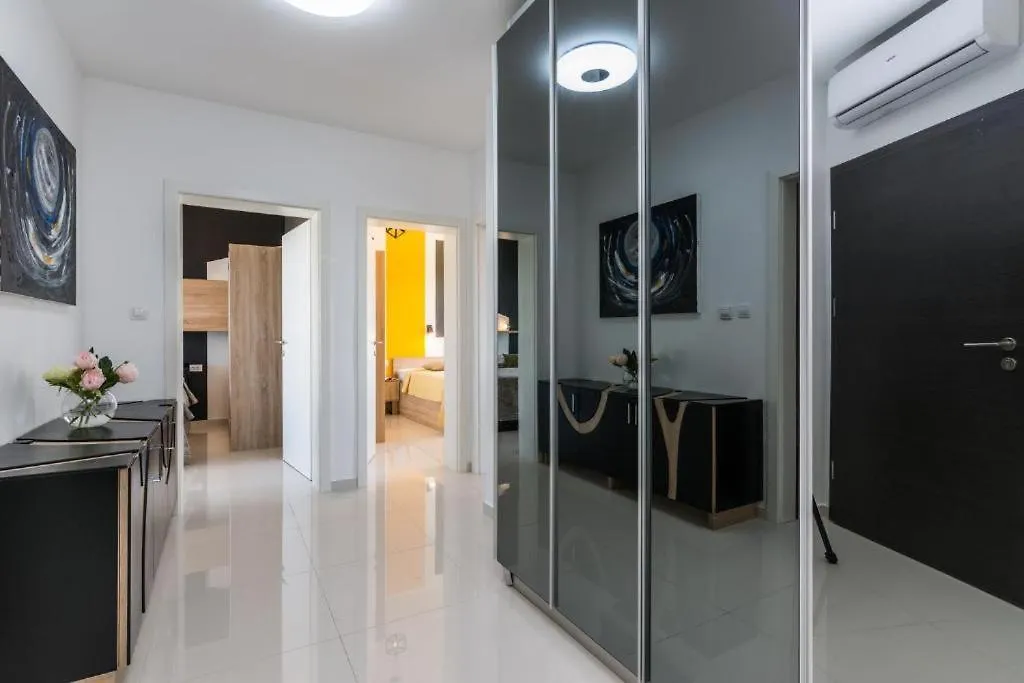 Luxury Mandre Penthouse Apartment Croatia