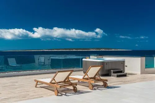 Luxury Mandre Penthouse Apartment