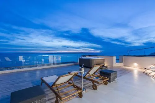 Luxury Mandre Penthouse Apartment